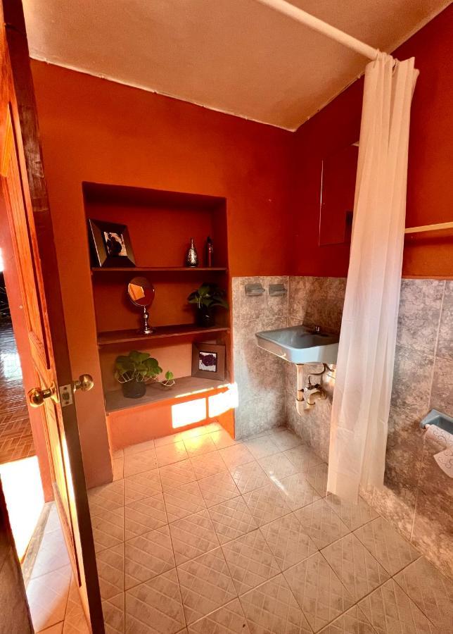 Alena Hostal Valladolid  Bagian luar foto